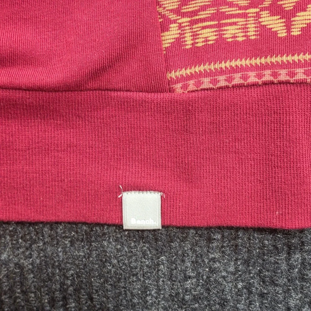 Bench Full Zip Sweatshirt Womens Small Burgundy Good Fair Isle Fox Logo Pockets